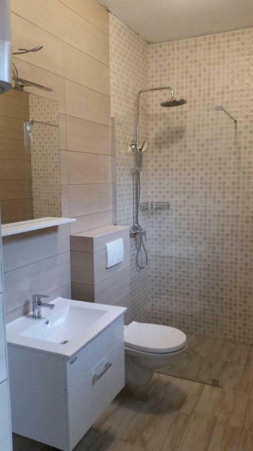 Apartmani Maris III Rab Town Extérieur photo